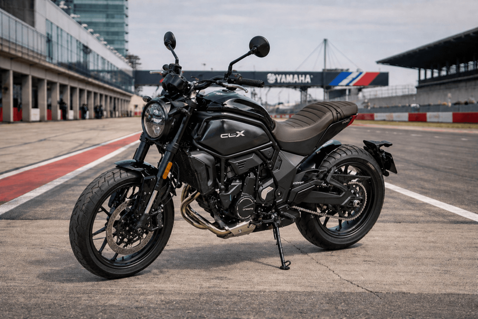 CFMOTO 700CL-X Heritage